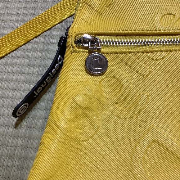 Desigual Women\'s Yellow Backpack LOGO IN RELIEF Missing Keyring